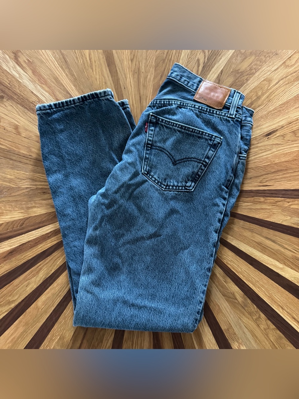 Levi’s 501 ’90s Jeans W28 L32 Medium Wash Straight Leg Button Fly Women (Q1)